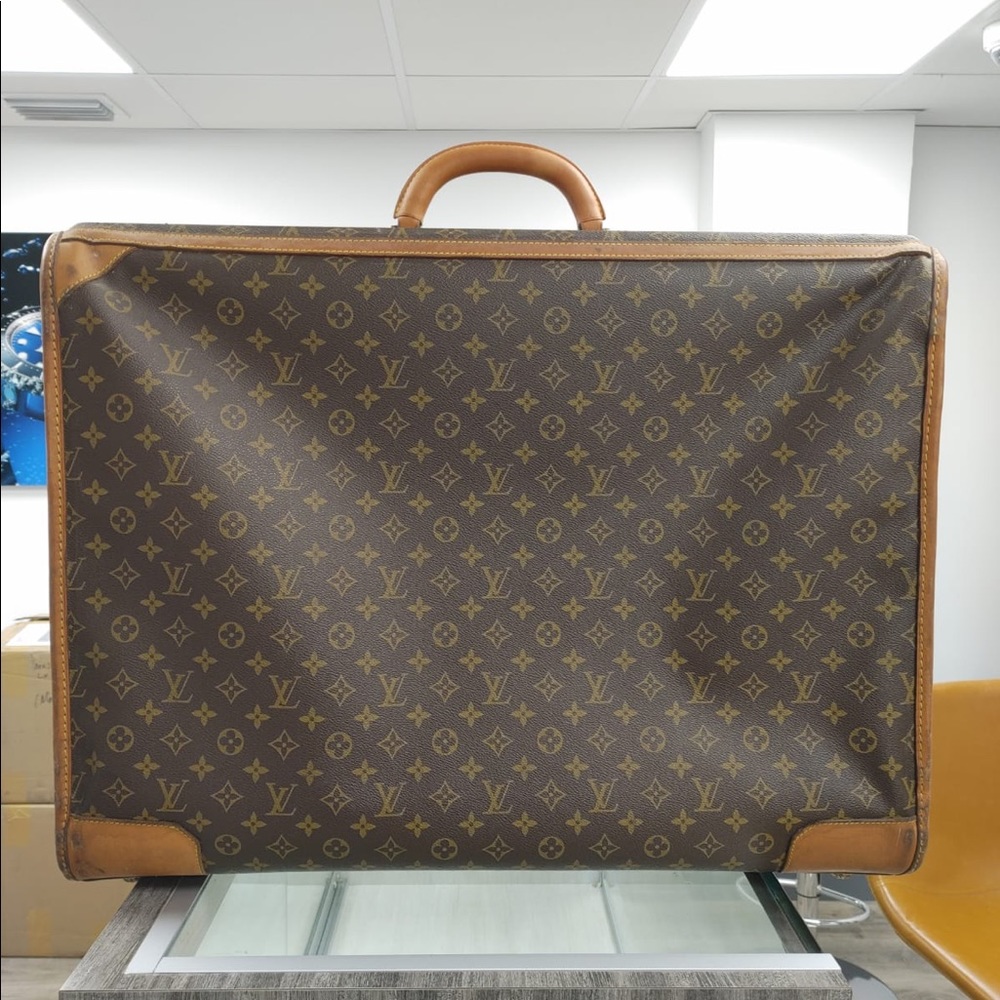 100% authentic Louis Vuitton suitcase - Picture 2 of 7